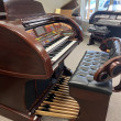 Lowrey A6000 Imperial organ, cherry - Organ Pianos